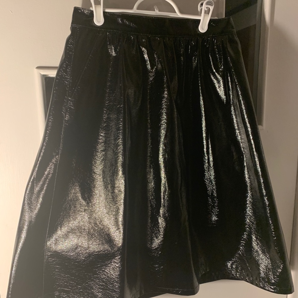 NWT Vero moda patent leather skirt with pockets